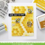 LF2925 Lawn fawn honeycomb stencil vb1
